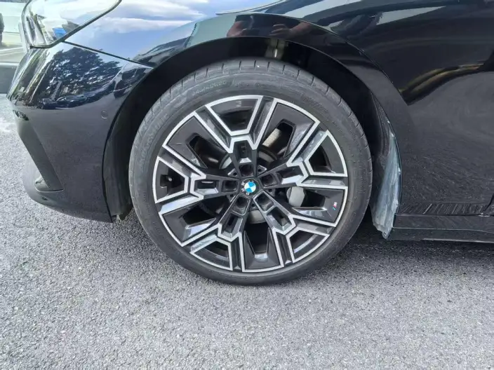 BMW 5 Series 2025 Model Facelift 530Li Exclusive Model M Sports Set – фото 5