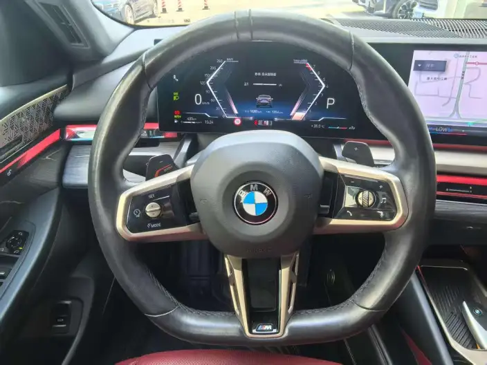 BMW 5 Series 2025 Model Facelift 530Li Exclusive Model M Sports Set – фото 8