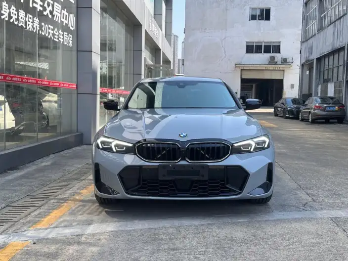BMW 3 Series 2026 Model 330Li M Sports Night Set – фото 2