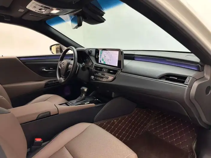 Lexus ES 2022 Model 300h Superior Edition – фото 8