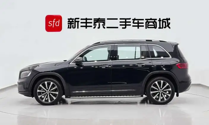 Mercedes-Benz GLB 2024 Model GLB 220 Fashion Model – фото 3