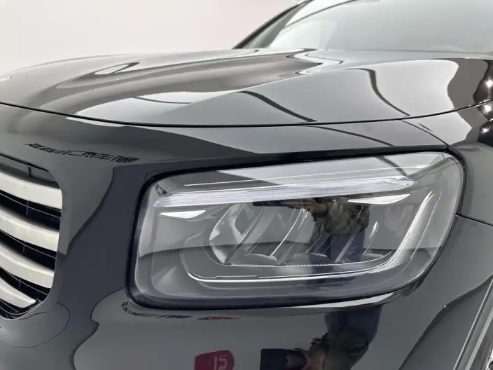 Mercedes-Benz GLB 2024 Model GLB 220 Fashion Model – фото 9