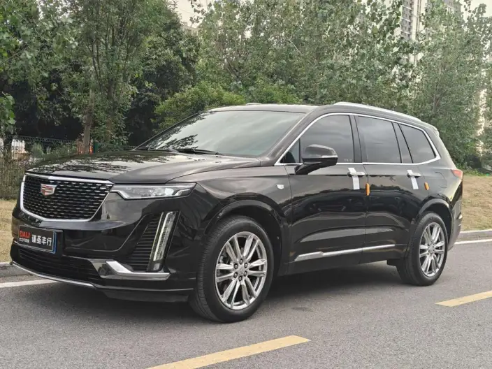 Cadillac XT6 2022 Model 2.0T VII seat 2WD Luxury Model – фото 1