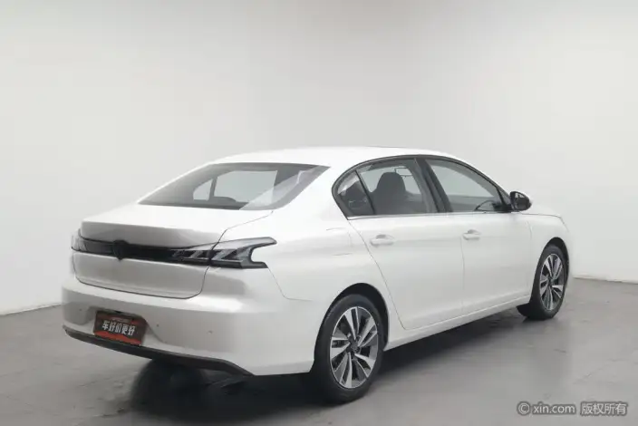 PEUGEOT 408 2022 Model 1.6T Chasing Edition – фото 3