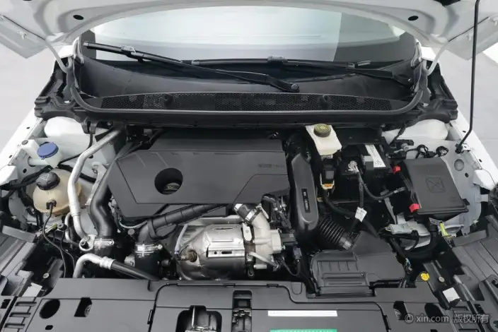 PEUGEOT 408 2022 Model 1.6T Chasing Edition – фото 4