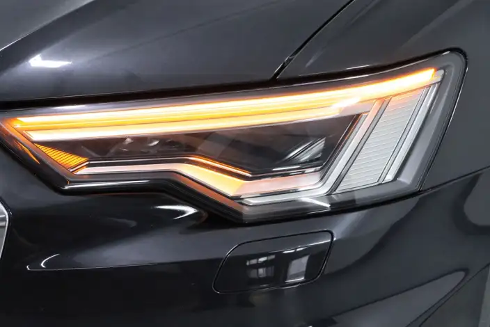 Audi A6L 2022 Model 45 TFSI quattro Exclusive Dynamic Model – фото 7