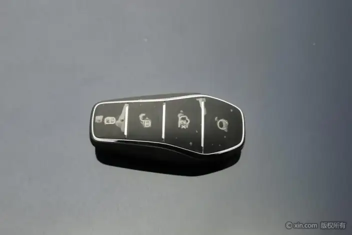 BYD Qin PLUS DM 2024 Model Honor Edition DM-i 55KM Leading Model – фото 6