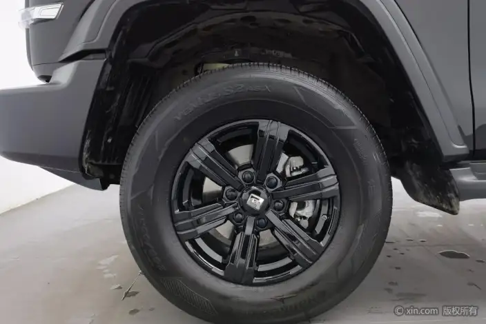 Tank 300 2025 Model 2.0T Gasoline Edition Challenger – фото 9