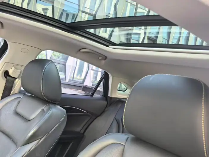 BESTUNE B70 2022 Model Third generation 1.5T Automatic Exclusive Model – фото 9