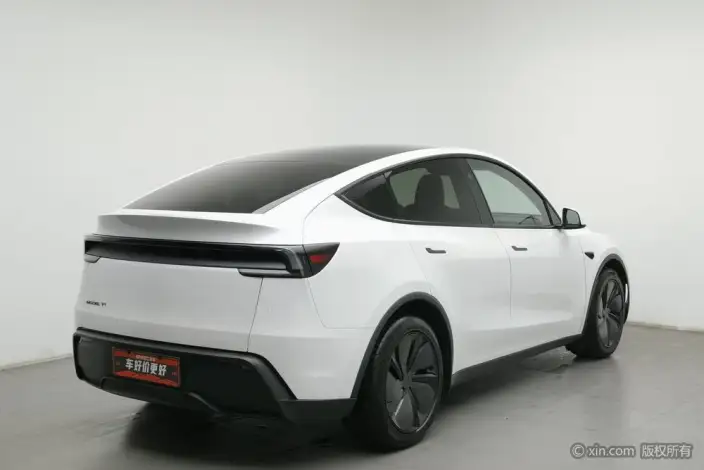 Model Y 2025 Model Facelift Long Battery Life Pro All-wheel drive version
