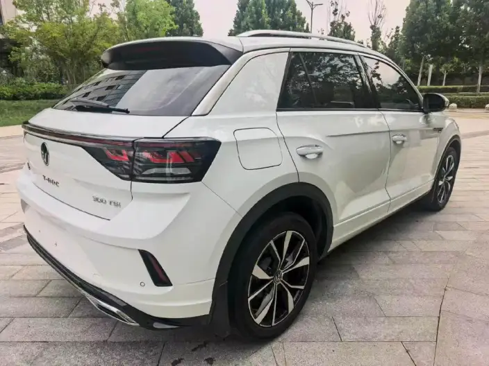 Volkswagen T-Roc 2023 Model 300TSI DSG Chenguang Edition – фото 6