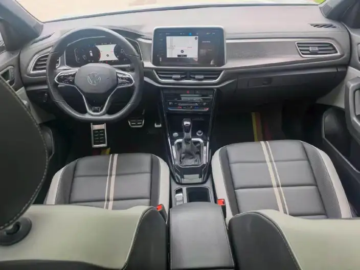 Volkswagen T-Roc 2023 Model 300TSI DSG Chenguang Edition – фото 7