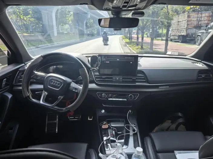 Audi Q5L 2023 Model 40T Luxury Dynamic Model – фото 7