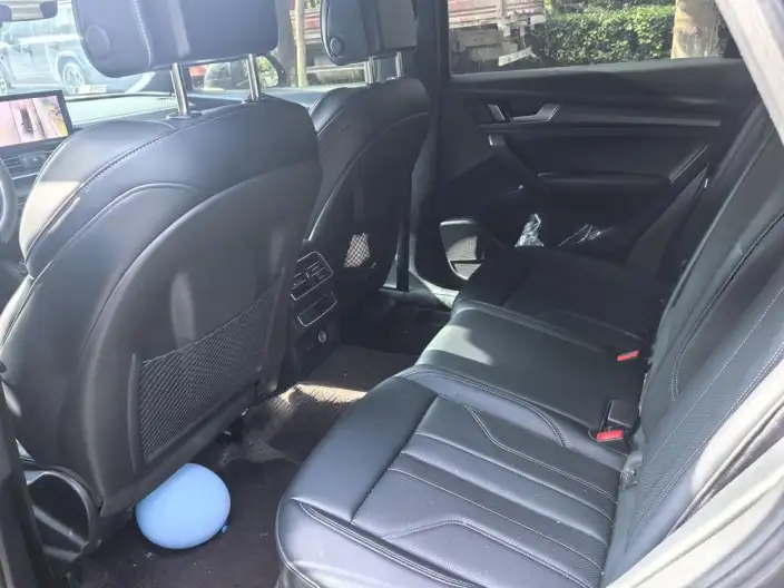 Audi Q5L 2023 Model 40T Luxury Dynamic Model – фото 9