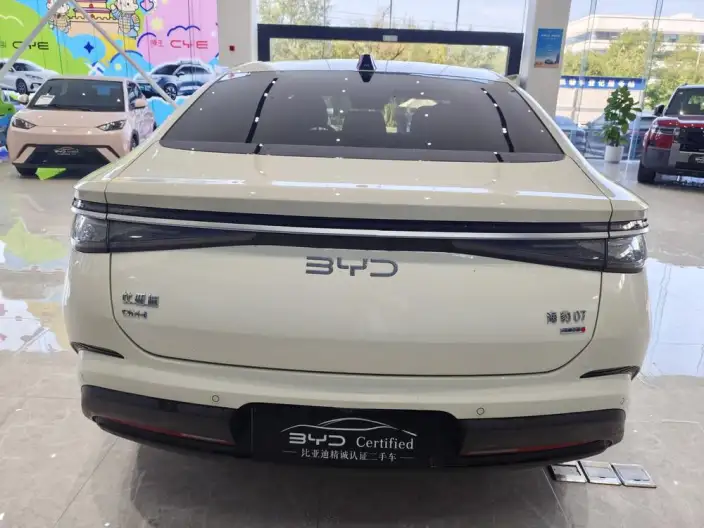 BYD Seal 07DM 2026 Model DM-i 230KM Flagship Model – фото 6