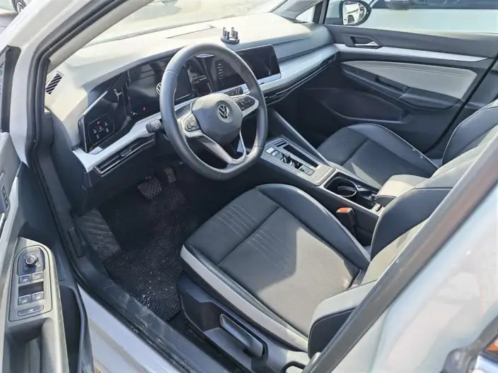 Volkswagen Golf 2024 Model 280TSI DSG Pro Lexiang Edition – фото 8