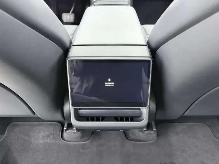 Model Y 2025 Model Rear-wheel drive version – фото 8