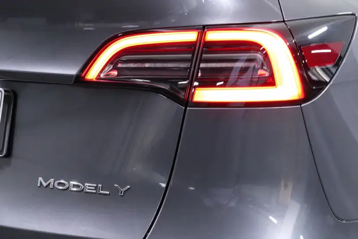 Model Y 2024 Model Rear-wheel drive version – фото 8