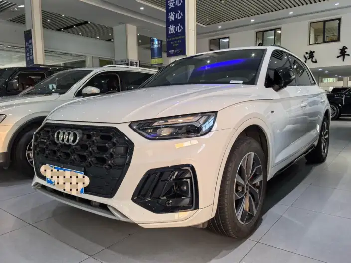 Audi Q5L 2024 Model 40TFSI Luxury Dynamic Model