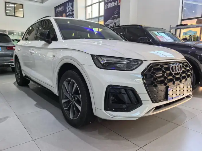 Audi Q5L 2024 Model 40TFSI Luxury Dynamic Model