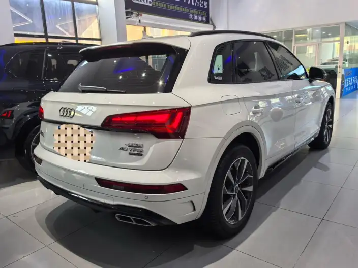 Audi Q5L 2024 Model 40TFSI Luxury Dynamic Model – фото 6