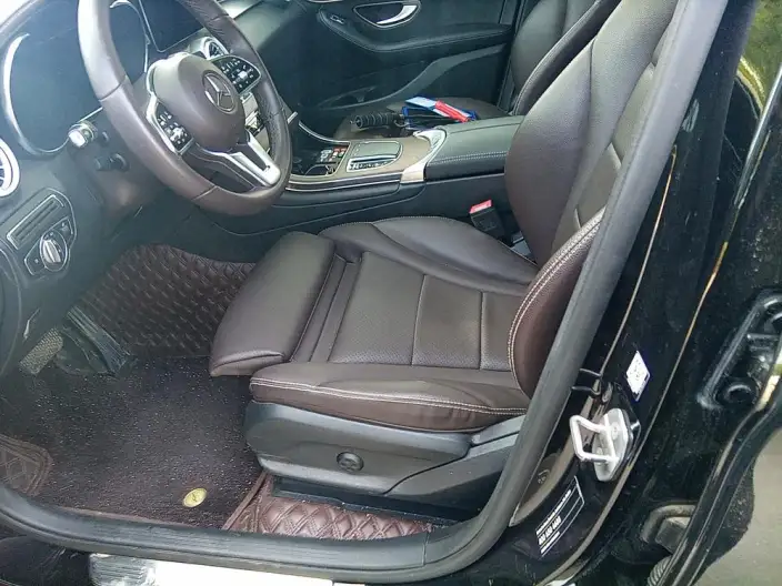 Mercedes-Benz GLC 2022 Model Facelift GLC 260 L 4MATIC Luxury Model – фото 10
