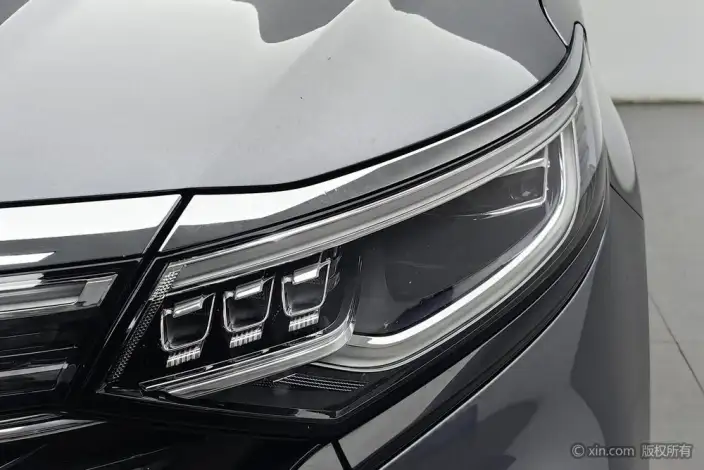 Roewe iMAX8 2022 Model 400TGI Zunrong Edition – фото 7