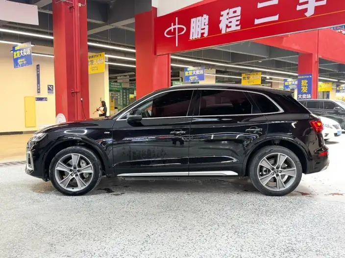 Audi Q5L 2022 Model Facelift 45T Luxury Dynamic Model