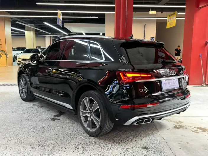 Audi Q5L 2022 Model Facelift 45T Luxury Dynamic Model