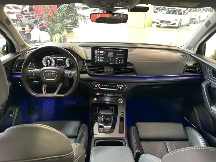 Audi Q5L 2022 Model Facelift 45T Luxury Dynamic Model – фото 8