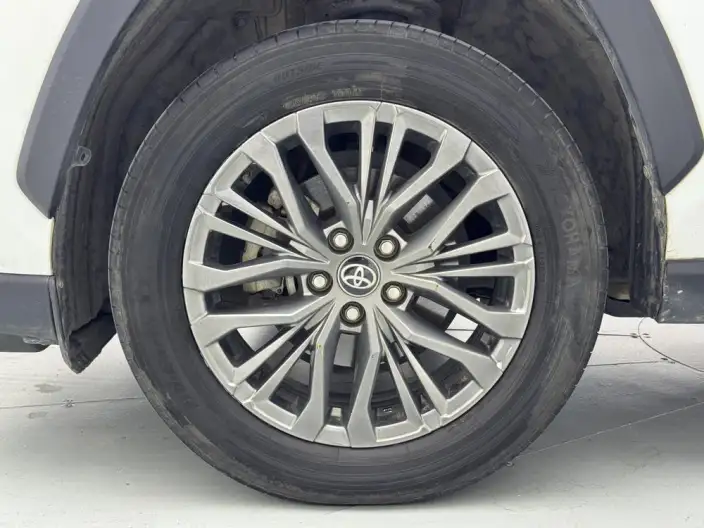 Toyota Wildlander 2023 Model 2.0L 2WD Luxury PLUS Edition – фото 9
