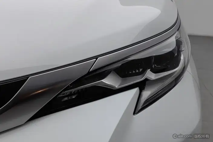Toyota Sienna 2021 Model 2.5L Hybrid Supreme Edition – фото 7