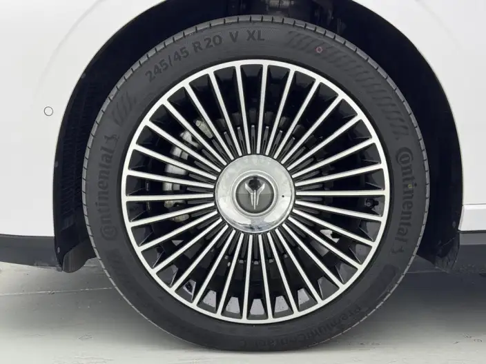 Voyah Pursuit L 2026 Model 4WD Ultra – фото 9