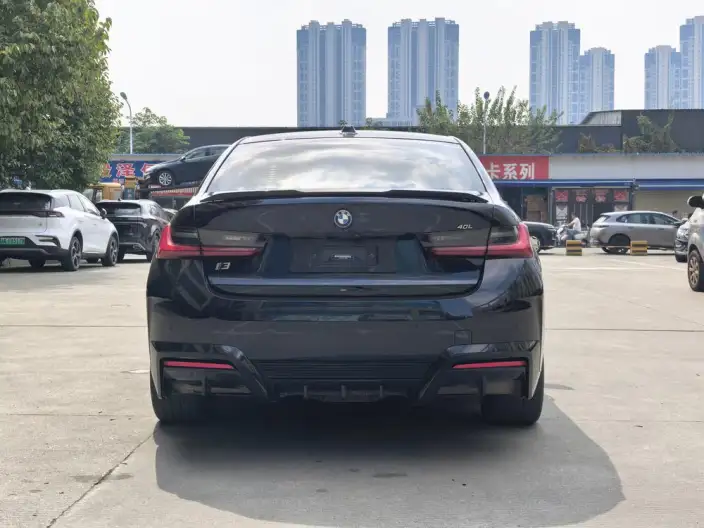 BMW i3 2023 Model eDrive40L Night Edition Sports Set – фото 5