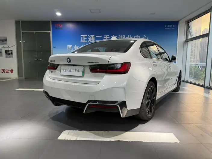 BMW i3 2023 Model eDrive40L Night Set – фото 5