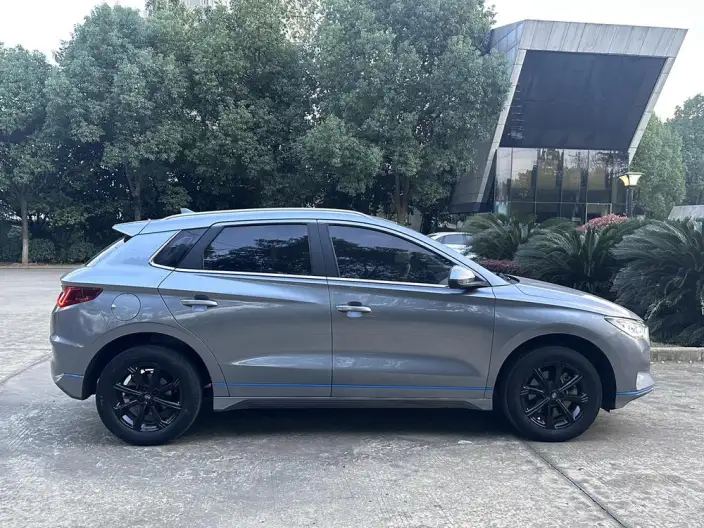 BYD E2 2023 Model Luxury Model – фото 7