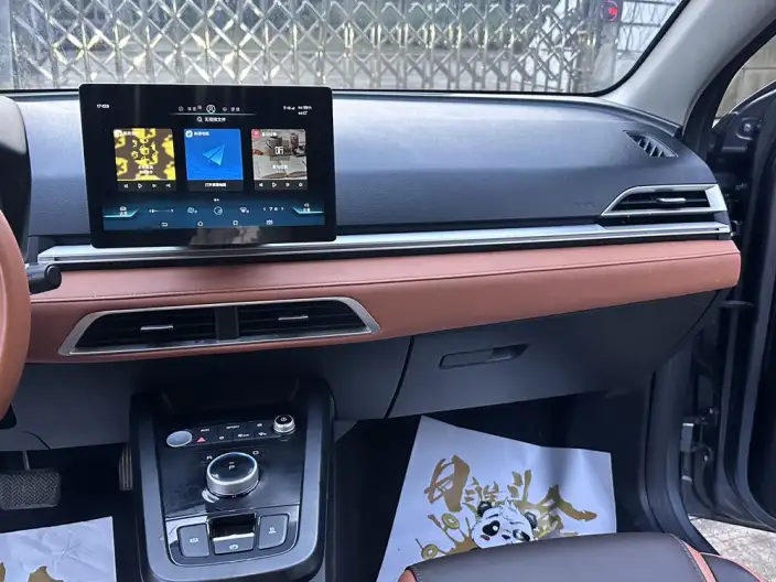 BYD E2 2023 Model Luxury Model – фото 8