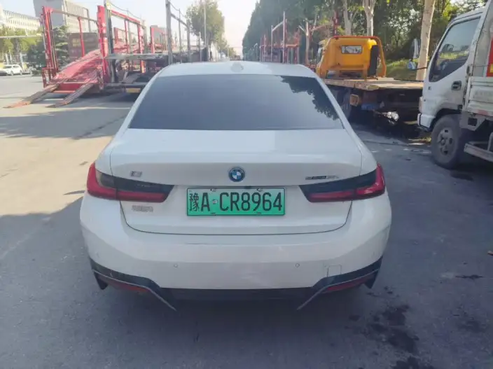 BMW i3 2025 Model eDrive35L – фото 5