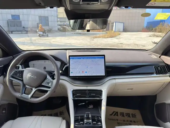 BYD Song PLUS DM 2025 Model DM-i 112KM Noble Model – фото 7