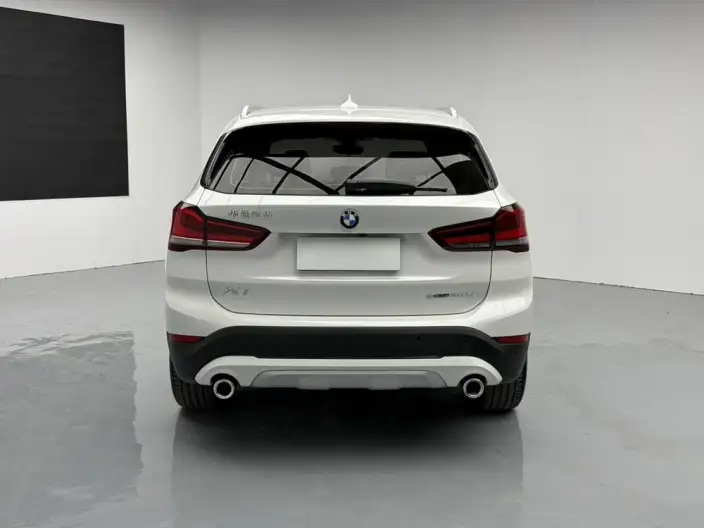 BMW X1 2022 Model sDrive20Li Exclusive Model – фото 5