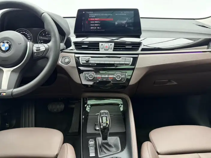 BMW X1 2022 Model sDrive20Li Exclusive Model – фото 7