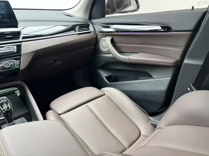 BMW X1 2022 Model sDrive20Li Exclusive Model – фото 8