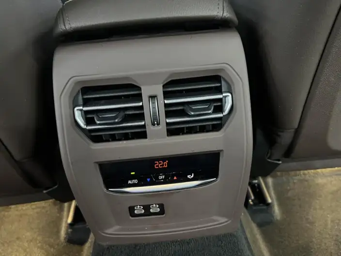 BMW 3 Series 2023 Model 320Li M Sports Set – фото 8