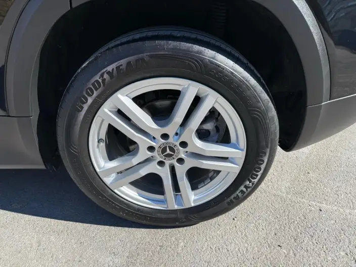 Mercedes-Benz GLB 2023 Model GLB 220 Dynamic Model – фото 5