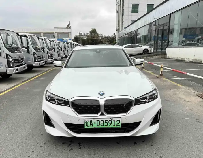 BMW i3 2022 Model eDrive35L