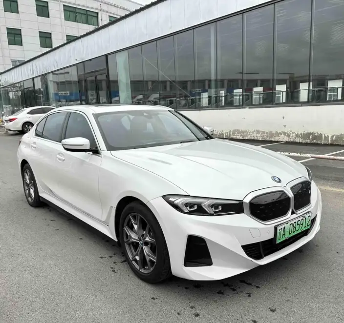 BMW i3 2022 Model eDrive35L