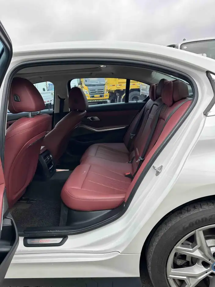 BMW i3 2022 Model eDrive35L – фото 9