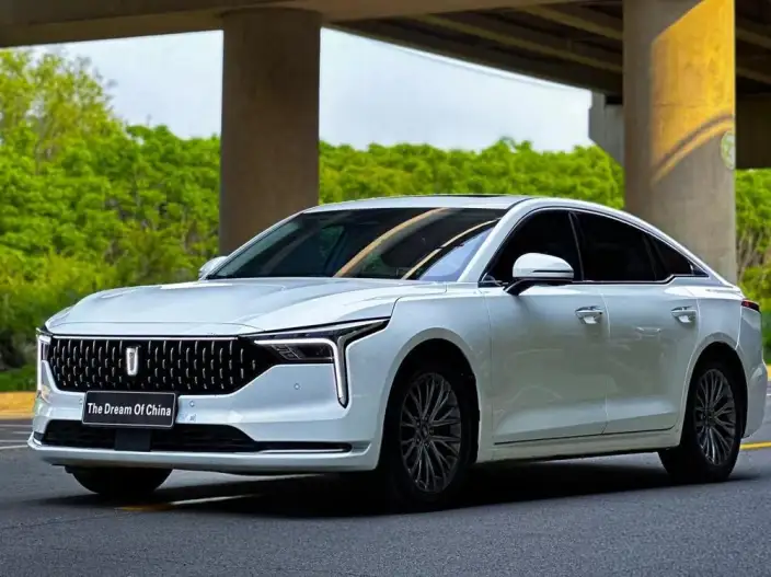 BESTUNE B70 2023 Model Third generation 1.5T Automatic Changxiang Edition Model – фото 1