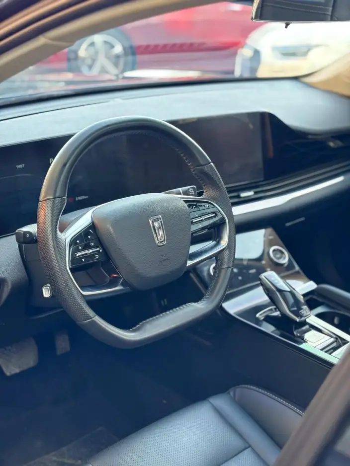BESTUNE B70 2023 Model Third generation 1.5T Automatic Changxiang Edition Model – фото 9