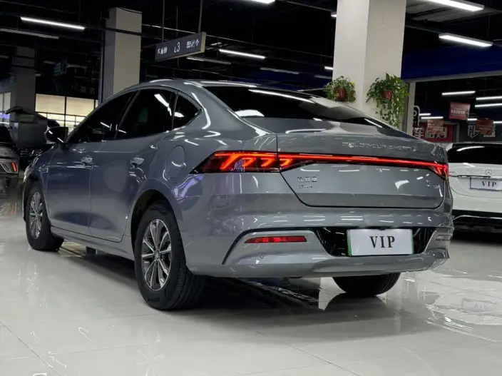 BYD Qin PLUS DM 2023 Model DM-i Champion Edition 55KM Leading Model – фото 5